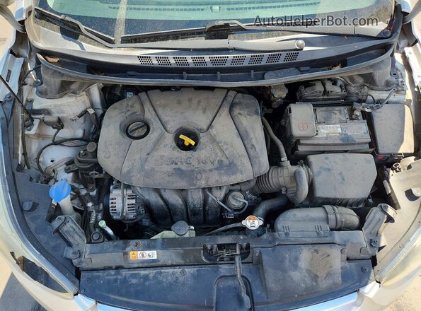 5NPDH4AE2GH725138 2016 HYUNDAI ELANTRA Silver Vista interior trasera
