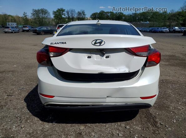 5NPDH4AE2GH735992 2016 HYUNDAI ELANTRA White 