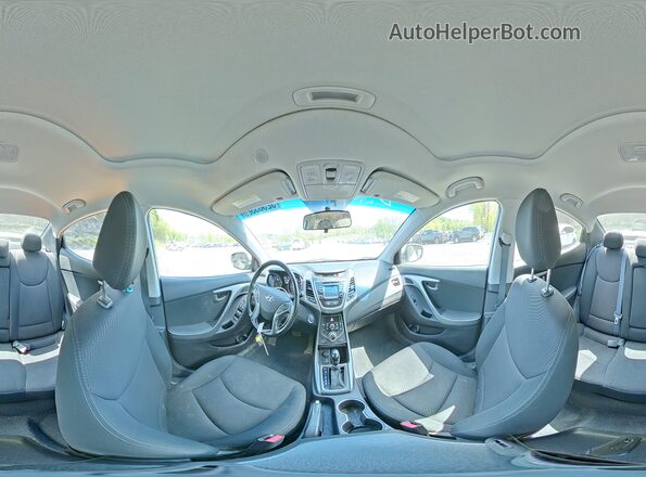 5NPDH4AE2GH735992 2016 HYUNDAI ELANTRA White 