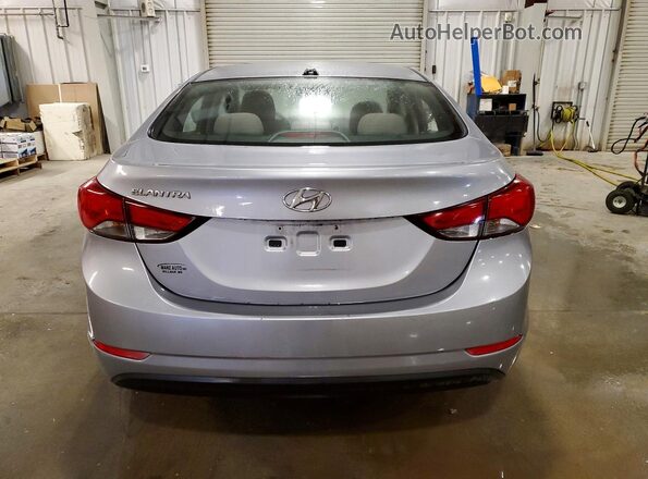 5NPDH4AE3GH686060 2016 HYUNDAI ELANTRA Silver 