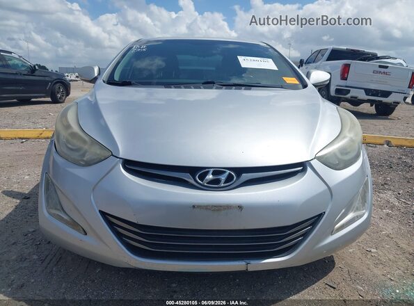 5NPDH4AE4GH662396 2016 HYUNDAI ELANTRA Серебряный Вид задней части салона
