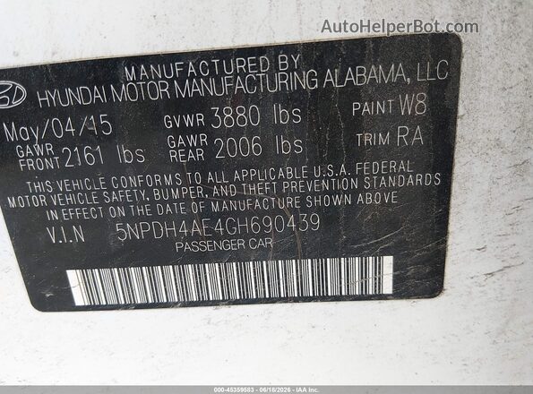 5NPDH4AE4GH690439 2016 HYUNDAI ELANTRA White Widok komory silnika