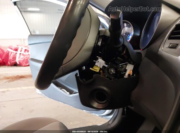 5NPDH4AE4GH695589 2016 HYUNDAI ELANTRA White Widok z przodu