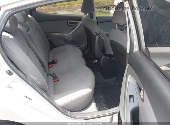 5NPDH4AE4GH696693 2016 HYUNDAI ELANTRA Silver 
