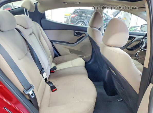 5NPDH4AE4GH769562 2016 HYUNDAI ELANTRA Красный Вид задних сидений