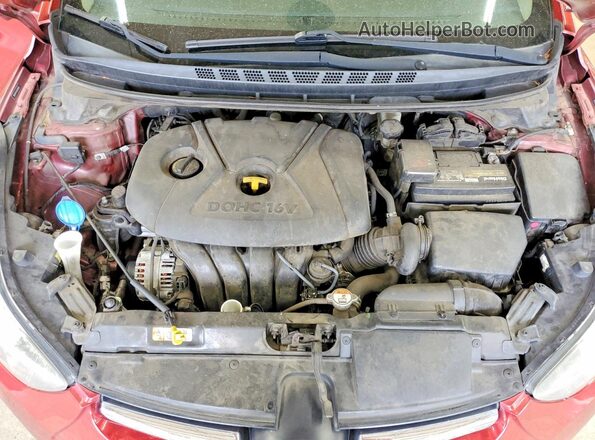 5NPDH4AE4GH769562 2016 HYUNDAI ELANTRA Красный Вид задней части салона