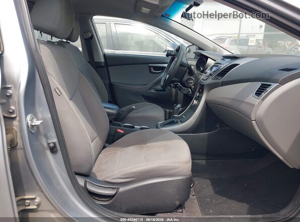 5NPDH4AE4GH780920 2016 HYUNDAI ELANTRA Silver Սալոնի դիմացի տեսք
