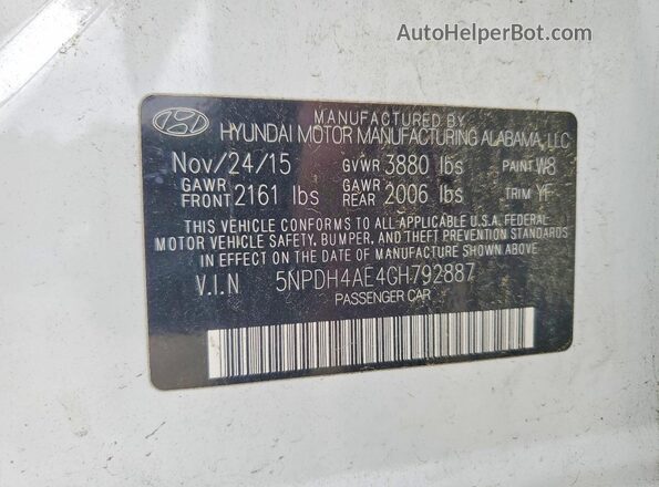5NPDH4AE4GH792887 2016 HYUNDAI ELANTRA Белый Вид подкапотного пространства