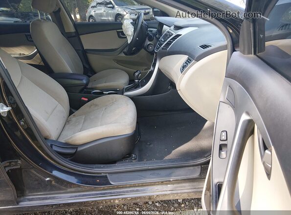 5NPDH4AE5GH669874 2016 HYUNDAI ELANTRA Black Front interior view