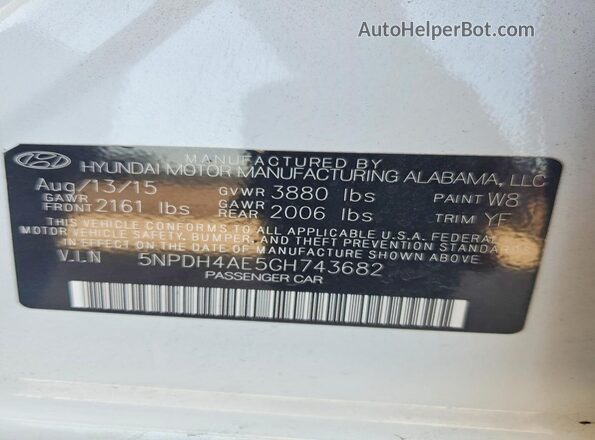 5NPDH4AE5GH743682 2016 HYUNDAI ELANTRA White 