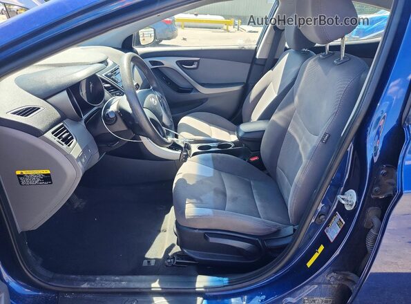 5NPDH4AE5GH743908 2016 HYUNDAI ELANTRA Blue წინა სალონის ხედი