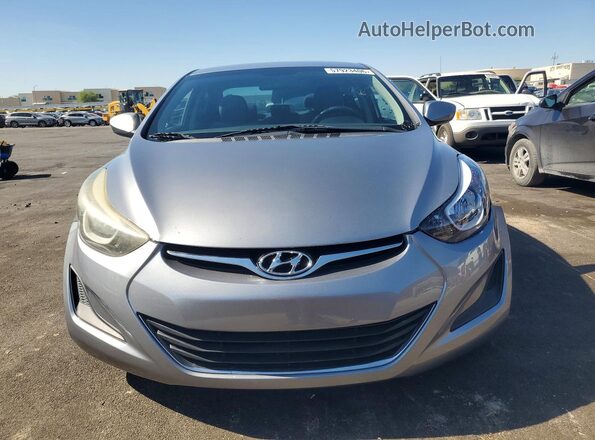 5NPDH4AE6GH676073 2016 HYUNDAI ELANTRA Silver Widok z przodu