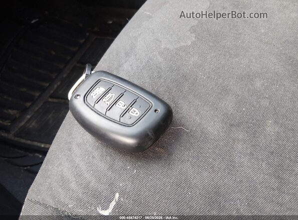 5NPDH4AE6GH678731 2016 HYUNDAI ELANTRA Бордовый Вид панели приборов