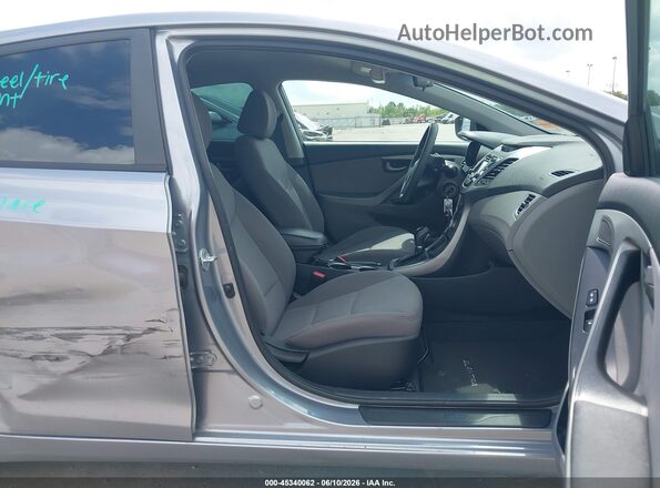 5NPDH4AE6GH746106 2016 HYUNDAI ELANTRA Silver წინა სალონის ხედი