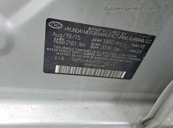 5NPDH4AE6GH746722 2016 HYUNDAI ELANTRA Silver Widok komory silnika