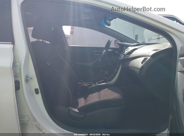 5NPDH4AE6GH784967 2016 HYUNDAI ELANTRA White წინა სალონის ხედი