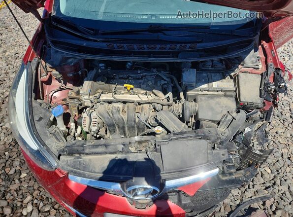5NPDH4AE7GH673232 2016 HYUNDAI ELANTRA Red Սալոնի հետևի տեսք