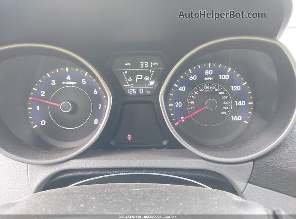 5NPDH4AE7GH700770 2016 HYUNDAI ELANTRA Red Հետևի նստատեղերի տեսք