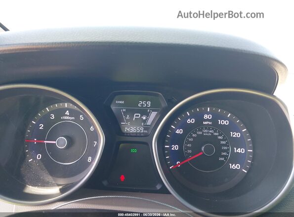 5NPDH4AE7GH750911 2016 HYUNDAI ELANTRA Red Vista de los asientos traseros