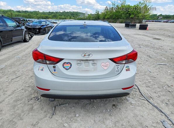 5NPDH4AE7GH771211 2016 HYUNDAI ELANTRA Серебряный Вид сзади
