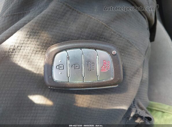 5NPDH4AE7GH775775 2016 HYUNDAI ELANTRA Blue Dashboard view
