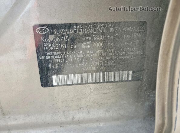 5NPDH4AE7GH786422 2016 HYUNDAI ELANTRA Gray Widok komory silnika
