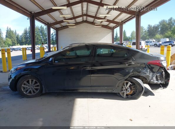 5NPDH4AE8GH659078 2016 HYUNDAI ELANTRA Черный Вид задней части салона