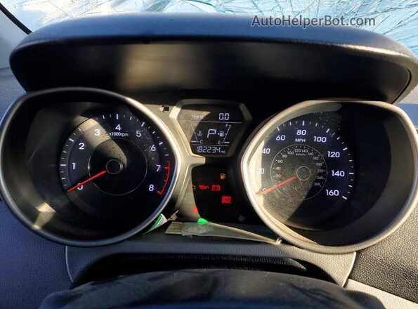 5NPDH4AE8GH707551 2016 HYUNDAI ELANTRA White 