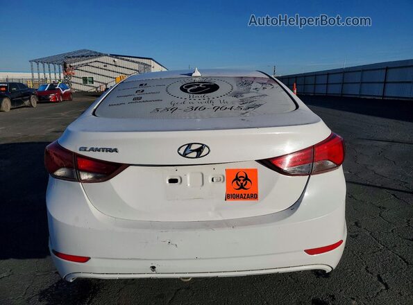 5NPDH4AE8GH707551 2016 HYUNDAI ELANTRA White 