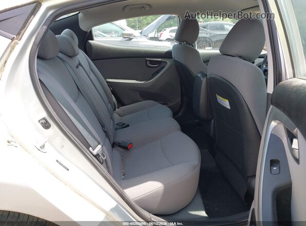 5NPDH4AE9GH722415 2016 HYUNDAI ELANTRA Silver 