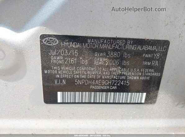 5NPDH4AE9GH722415 2016 HYUNDAI ELANTRA Silver 