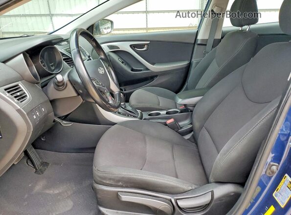5NPDH4AE9GH739389 2016 HYUNDAI ELANTRA Blue Front interior view