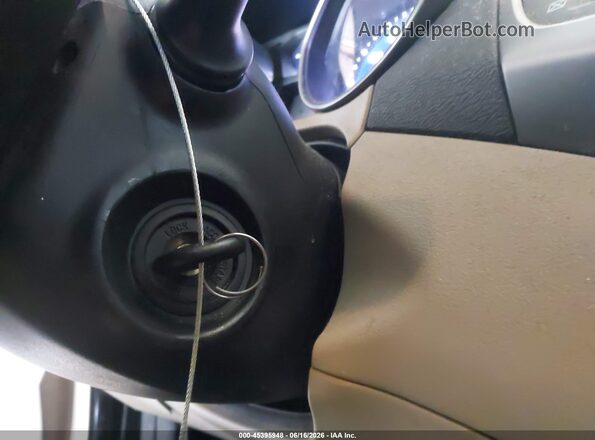 5NPDH4AE9GH782047 2016 HYUNDAI ELANTRA Черный Вид панели приборов