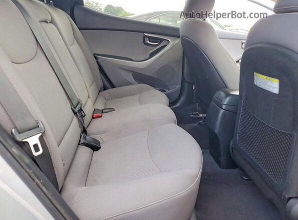 5NPDH4AEXGH716588 2016 HYUNDAI ELANTRA Silver Вид задніх сидінь