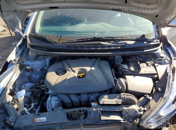 5NPDH4AEXGH735397 2016 HYUNDAI ELANTRA Silver Սալոնի հետևի տեսք