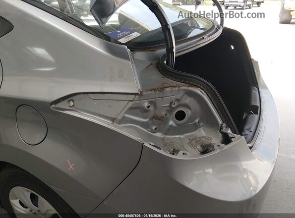 5NPDH4AEXGH742351 2016 HYUNDAI ELANTRA Green წინა ხედი