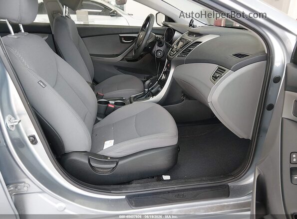 5NPDH4AEXGH742351 2016 HYUNDAI ELANTRA Green წინა სალონის ხედი