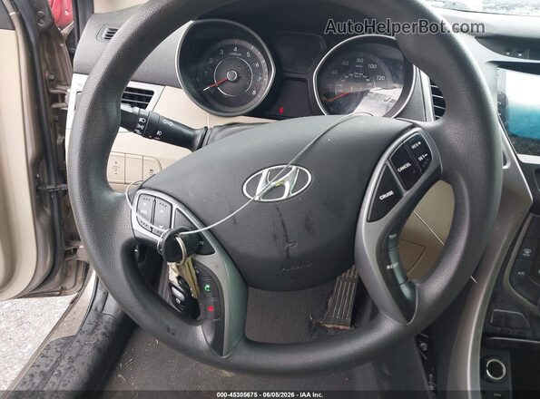 5NPDH4AEXGH761949 2016 HYUNDAI ELANTRA Коричневый Вид панели приборов