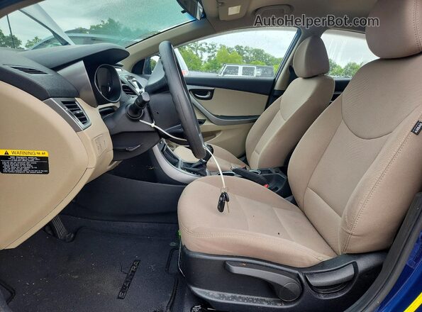 5NPDH4AEXGH782672 2016 HYUNDAI ELANTRA Blue Front interior view