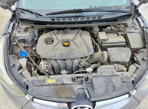 5NPDH4AEXGH789511 2016 HYUNDAI ELANTRA Серебряный Вид задней части салона