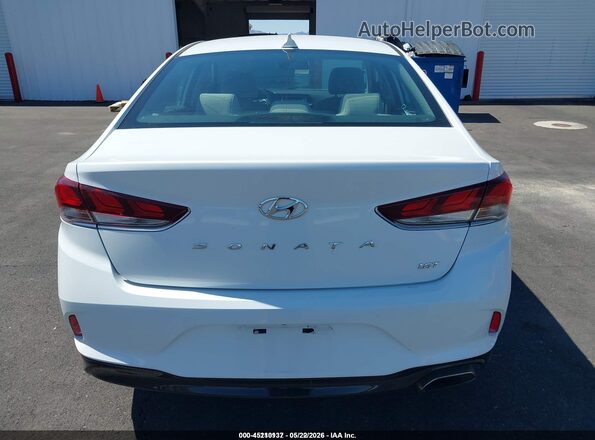 5NPE24AA8KH775280 2019 HYUNDAI SONATA White 