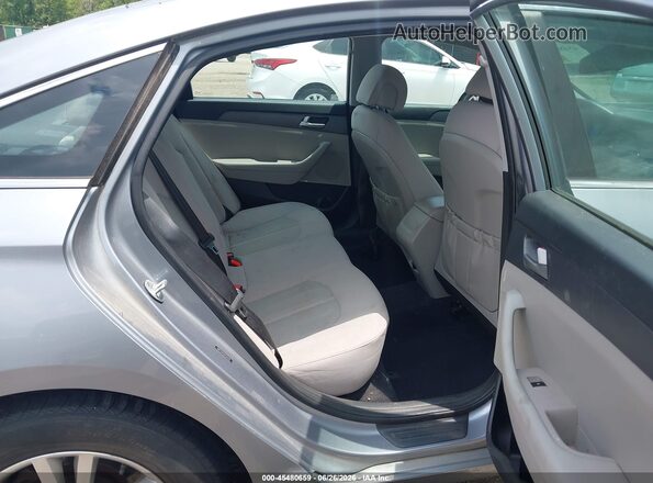 5NPE24AF0HH530428 2017 HYUNDAI SONATA Серебряный Вид наклейки с VIN-кодом