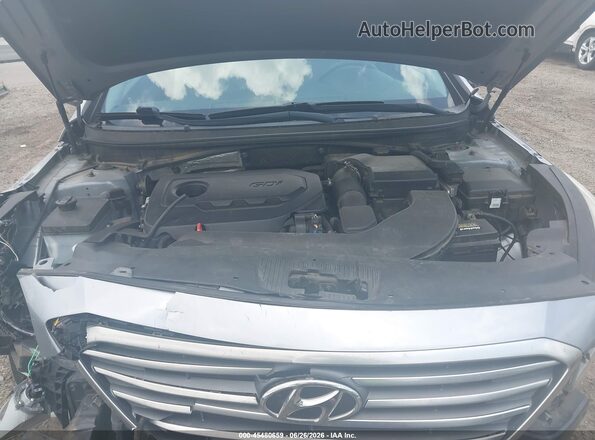5NPE24AF0HH530428 2017 HYUNDAI SONATA Серебряный Вид сзади