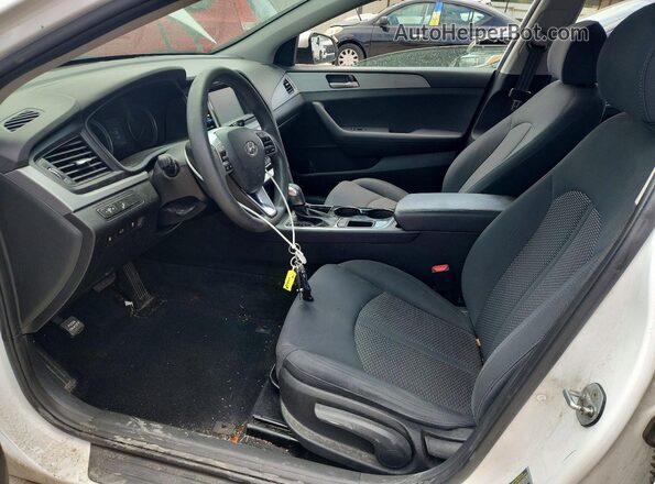 5NPE24AF0KH747663 2019 HYUNDAI SONATA White 
