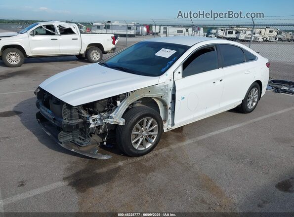 5NPE24AF0KH754824 2019 HYUNDAI SONATA White Przód lewy