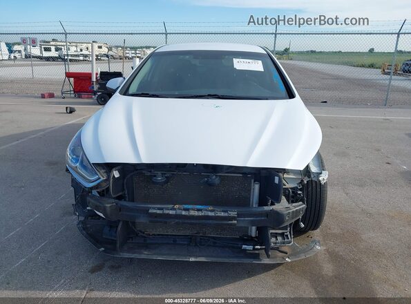 5NPE24AF0KH754824 2019 HYUNDAI SONATA White Widok wnętrza z tyłu