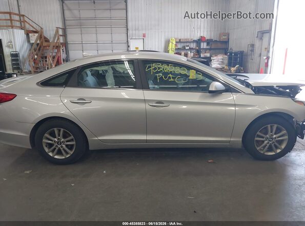 5NPE24AF1HH472684 2017 HYUNDAI SONATA Silver უკანა სალონის ხედი