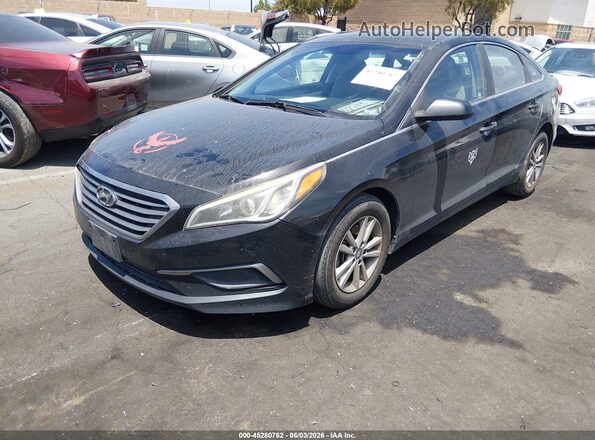 5NPE24AF1HH477836 2017 HYUNDAI SONATA Black Front left