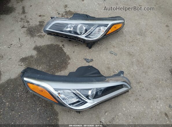 5NPE24AF1HH510656 2017 HYUNDAI SONATA Black Вид щитка приладів
