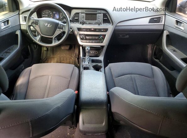 5NPE24AF1HH525173 2017 HYUNDAI SONATA Silver Вид панелі приладів